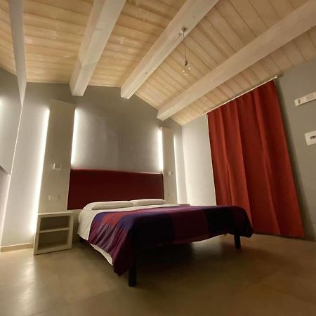 Il Villino Agriturismo B&B Belforte del Chienti ภายนอก รูปภาพ