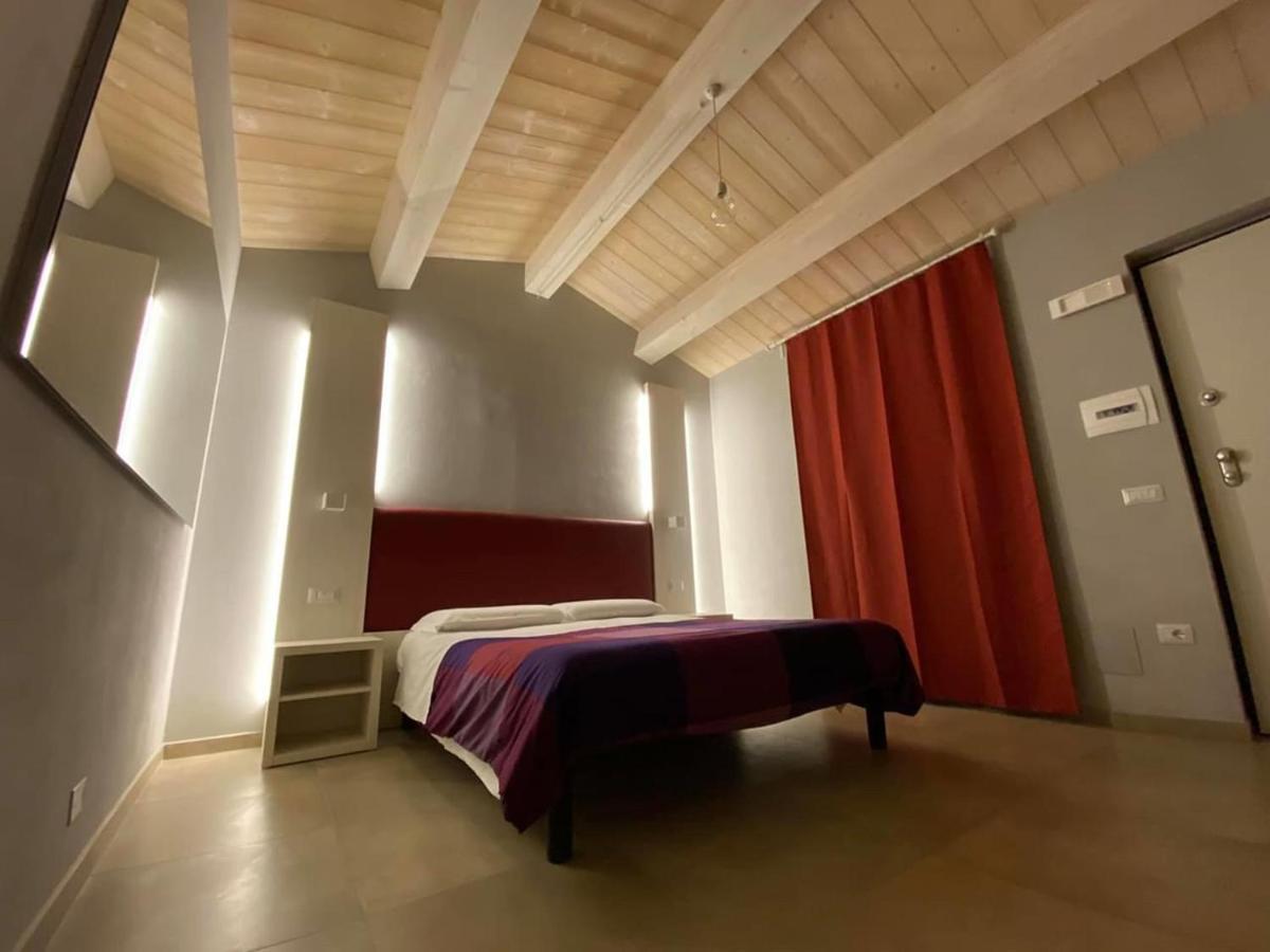 Il Villino Agriturismo B&B Belforte del Chienti ภายนอก รูปภาพ