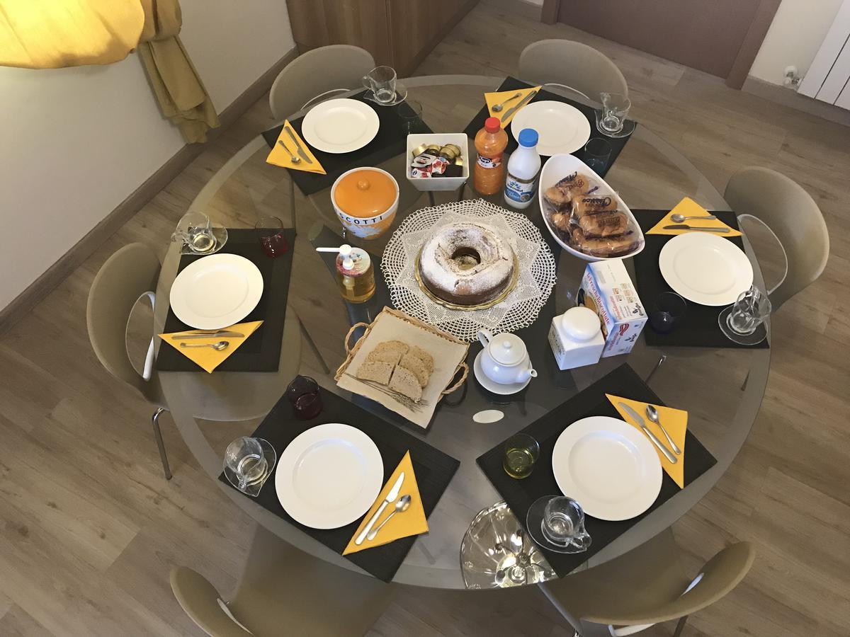 Il Villino Agriturismo B&B Belforte del Chienti ภายนอก รูปภาพ